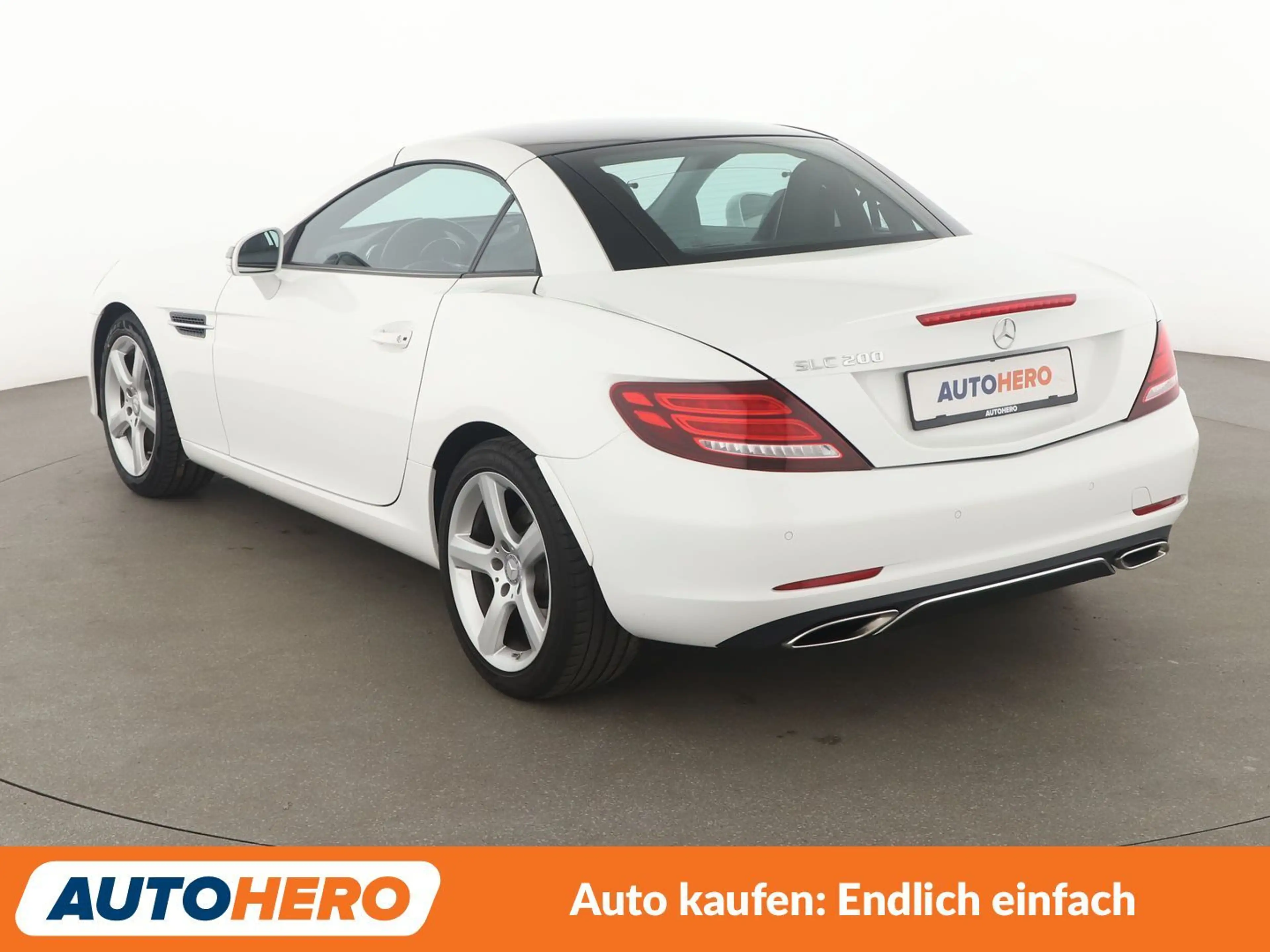 Mercedes-Benz SLC 200 200 CGI Aut.*NAVI*PDC*SHZ* — photo 4