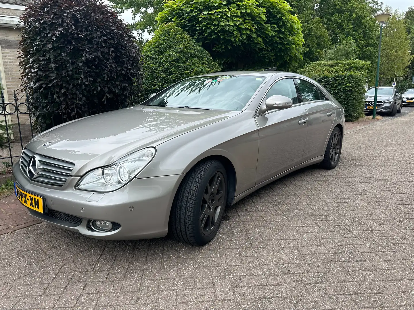 Mercedes-Benz CLS 350 Mercedes-Benz CLS 3.5 Cls350 AUT 2005 Grijs Grijs - 1