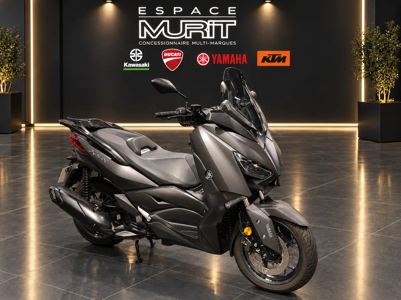 Yamaha X-Max 125