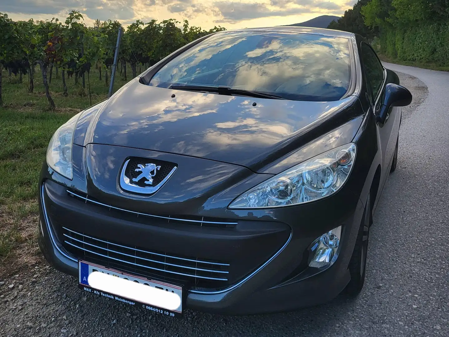 Peugeot 308 308 CC Active Pro 1,6 16V VTi Active Pro Grau - 1