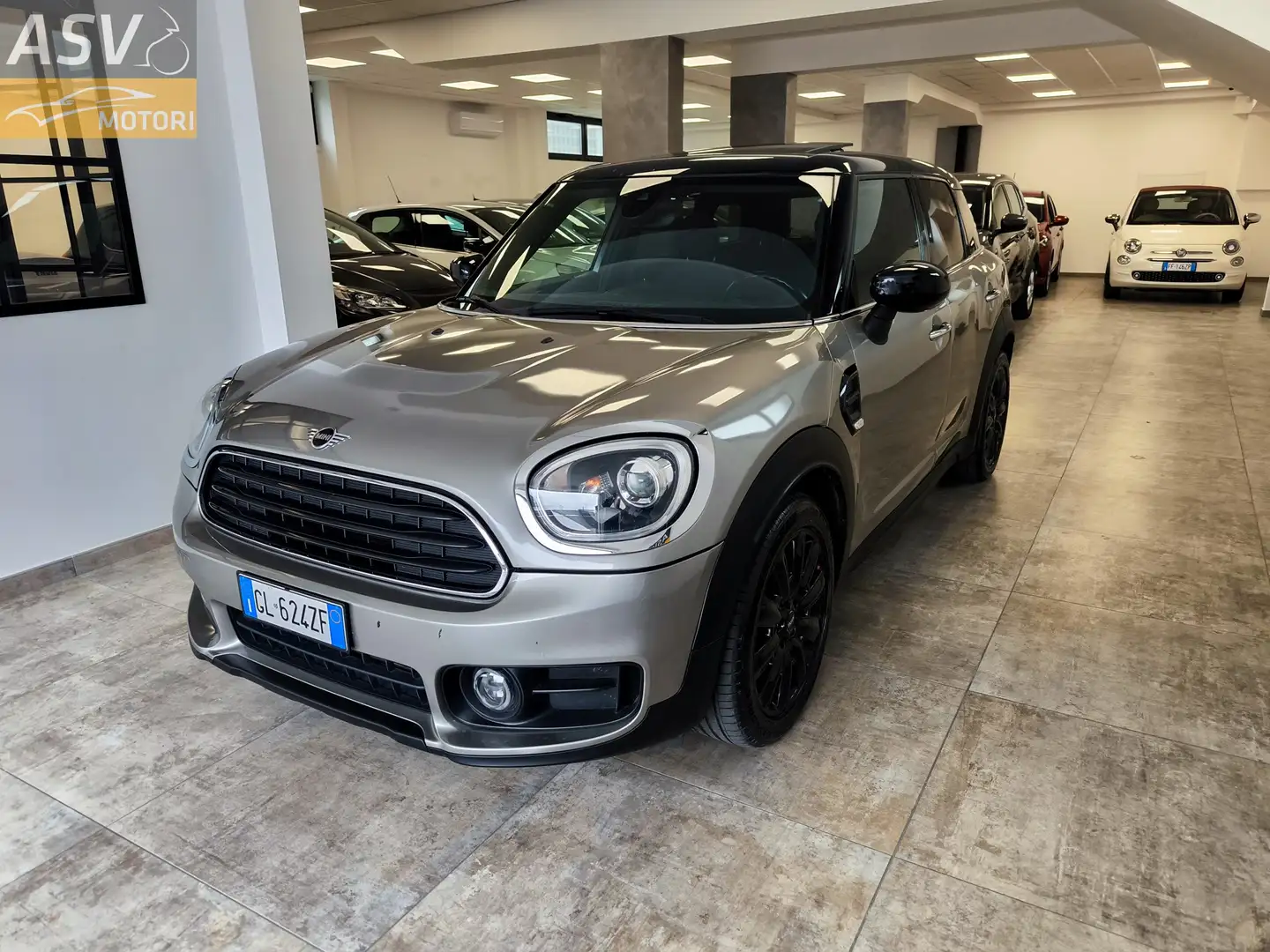 MINI Cooper D Countryman Mini Countryman 2.0 Cooper D all4 auto Gris - 1