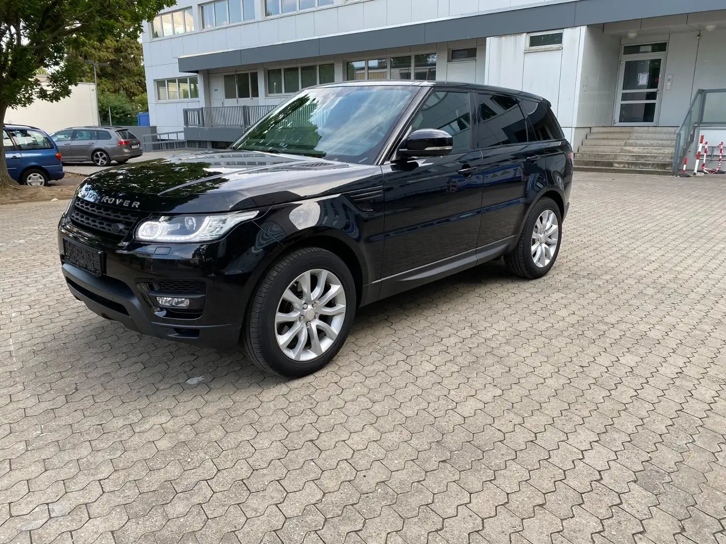 Land Rover Range Rover Sport 3.0 HSE/Kamera/LED/Navi/AHK Schwarz - 1