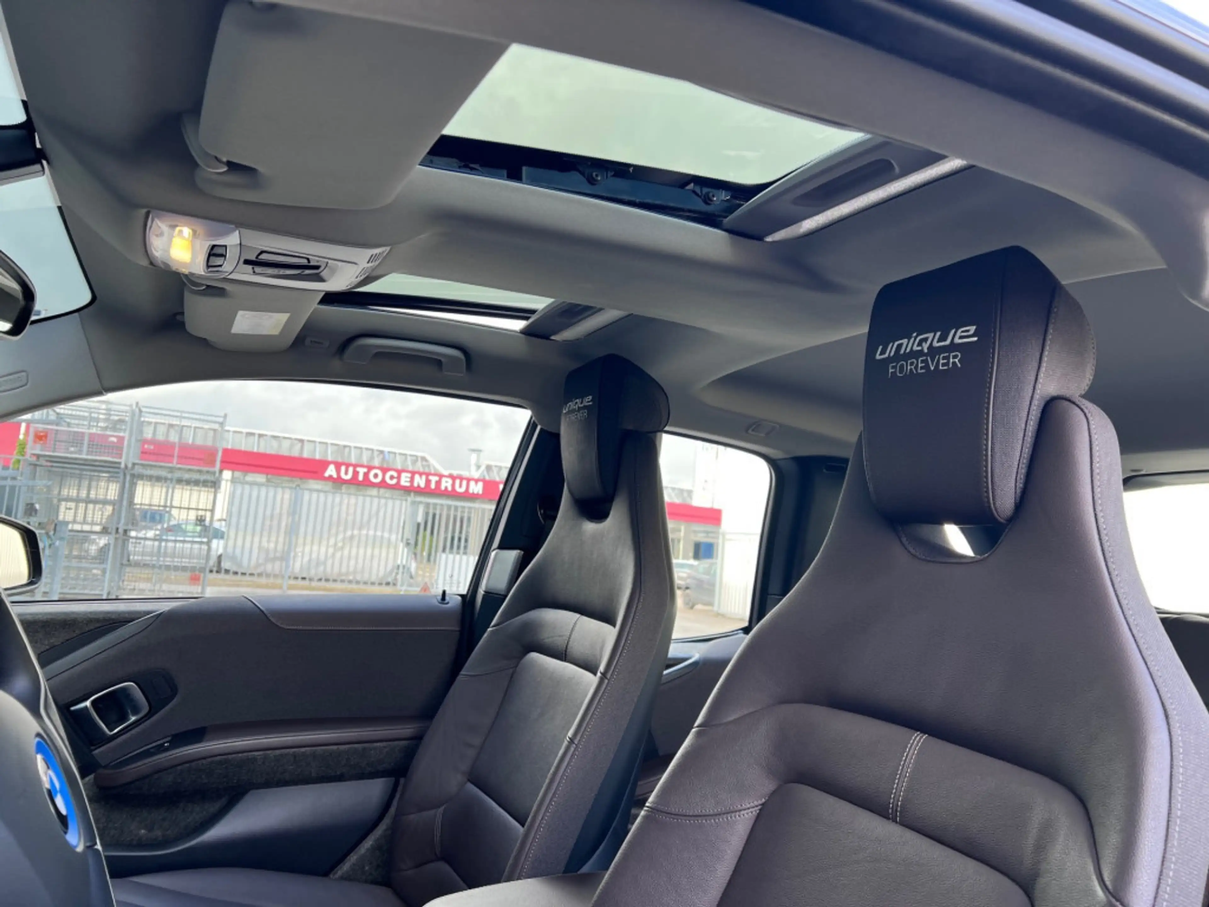 BMW i3 S /184pk*Unique Forever*120Ah 42 kWh H-Kardon/2xAd — photo 4