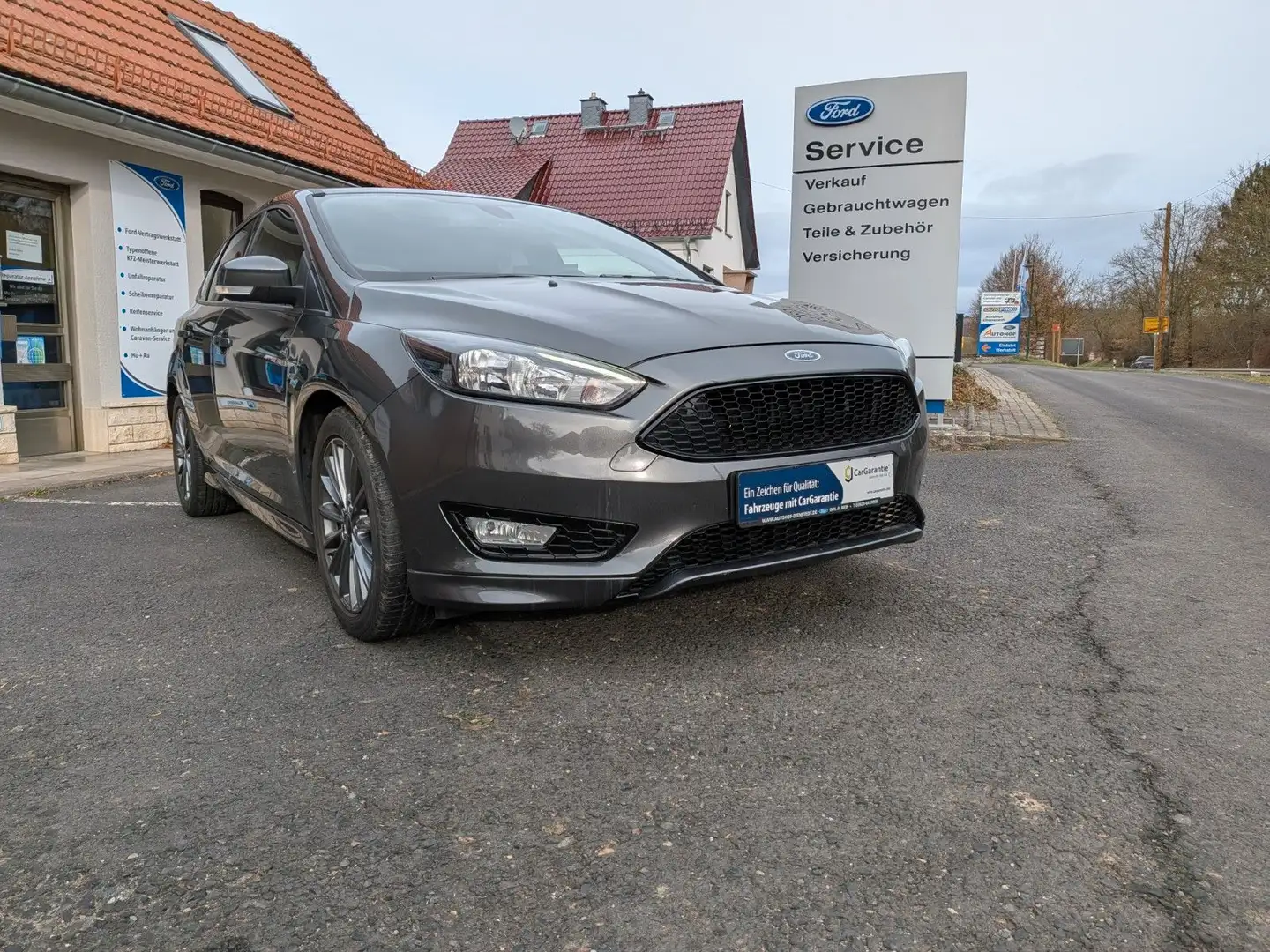 Ford Focus ST-Line Navi RFK PDC Gris - 1