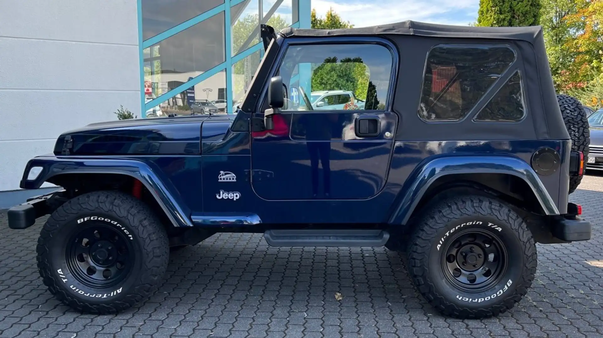 Jeep Wrangler 4.0 Sahara Deutsch sehr guter Zustand Bleu - 1