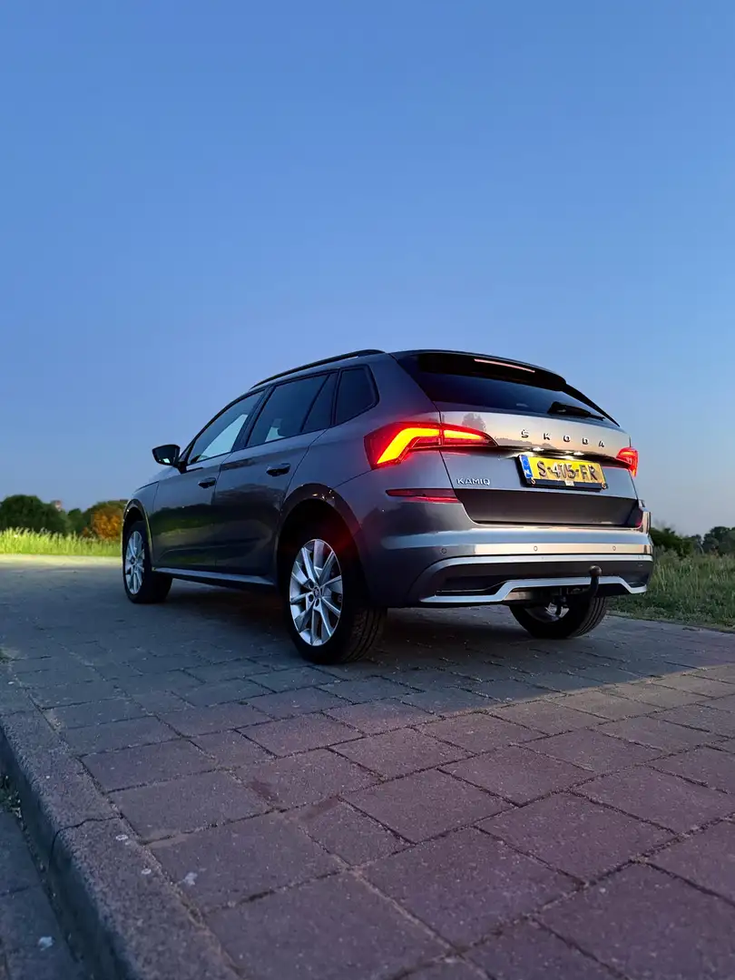 Skoda Kamiq 1.5 TSI ACT Sportline Buseniss Edition Gri - 2
