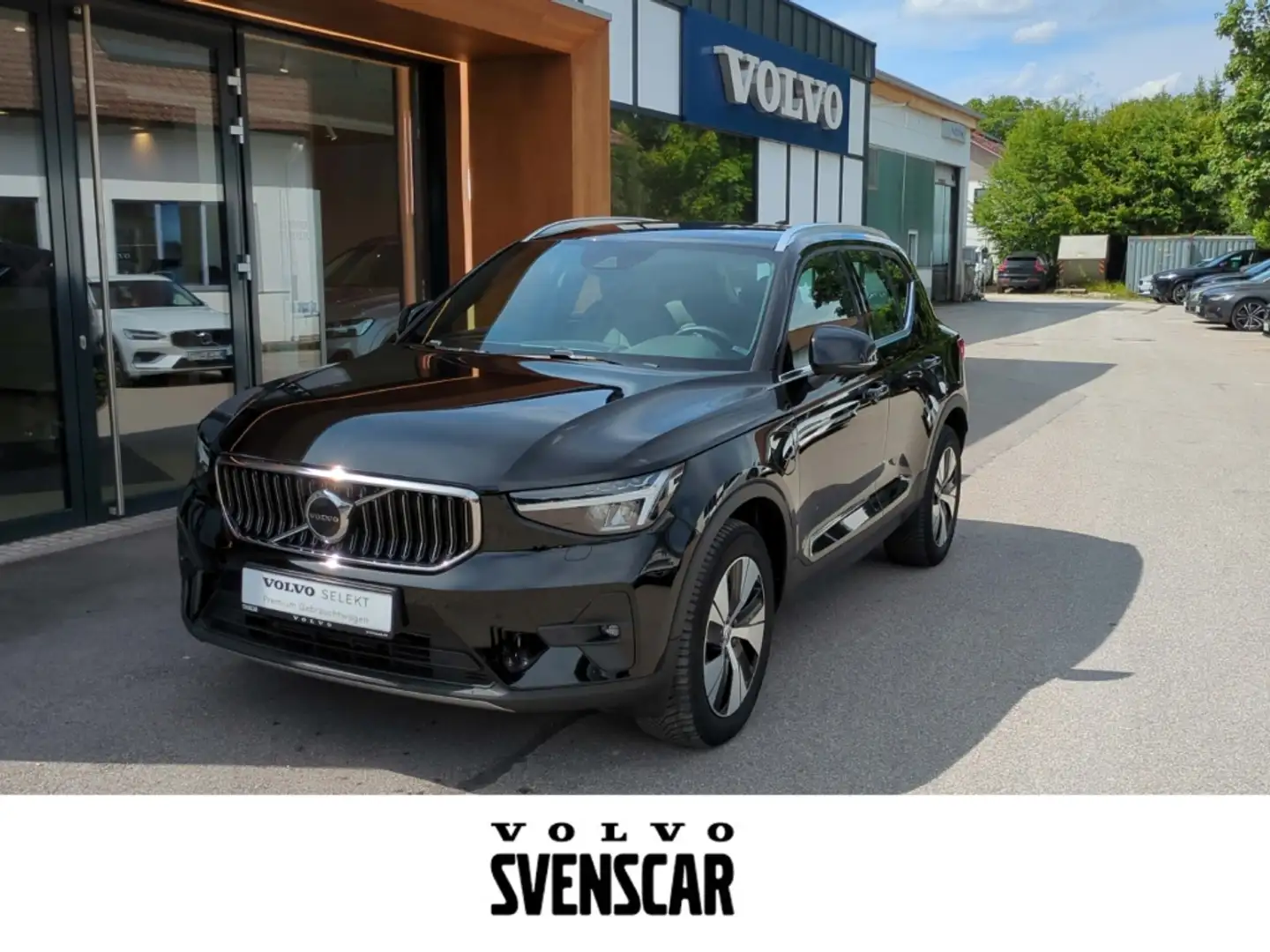 Volvo XC40 Plus Bright Recharge Plug-In Hybrid 2WD T4 Twin En Schwarz - 1