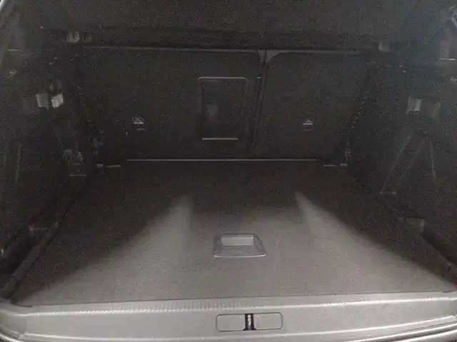 Peugeot 3008 view 9