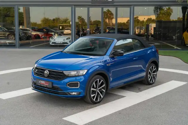 Volkswagen T-Roc view 6