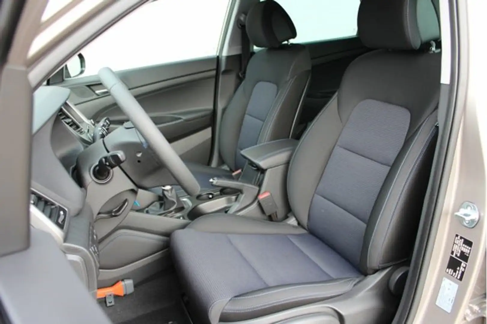 Hyundai TUCSON Tucson 1.6 gdi Comfort Argento - 1