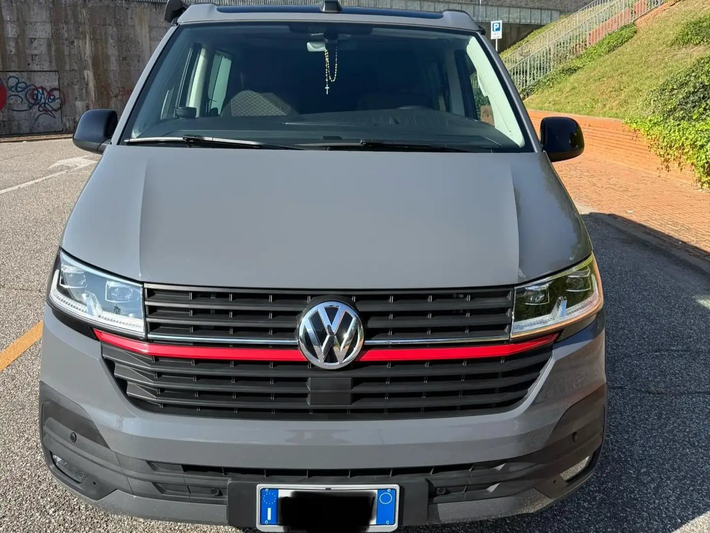 Volkswagen T6.1 California EDITION Gris - 2