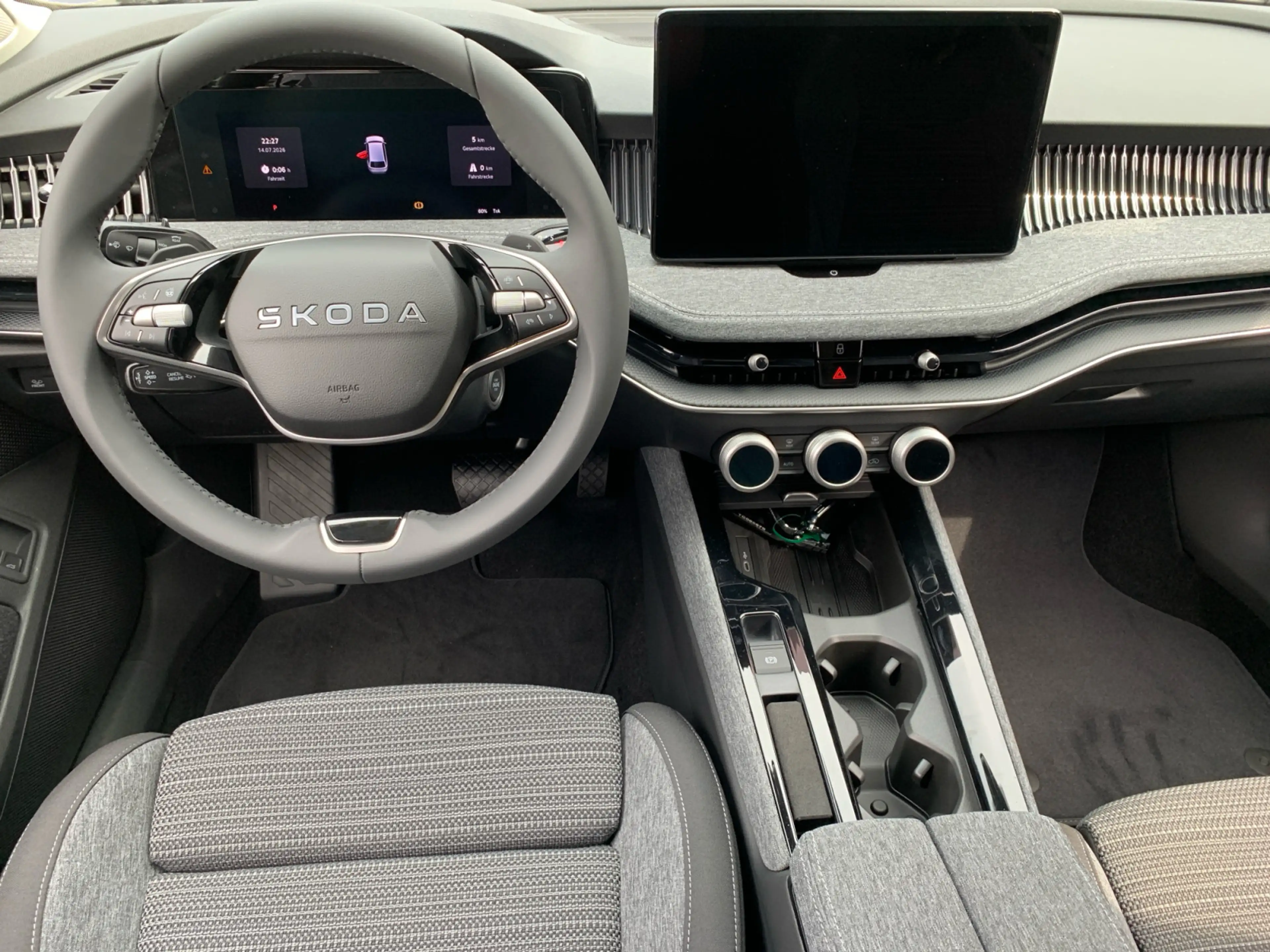 Skoda Superb Combi Selection 1,5 TSI IV 204PS Matrix — photo 6