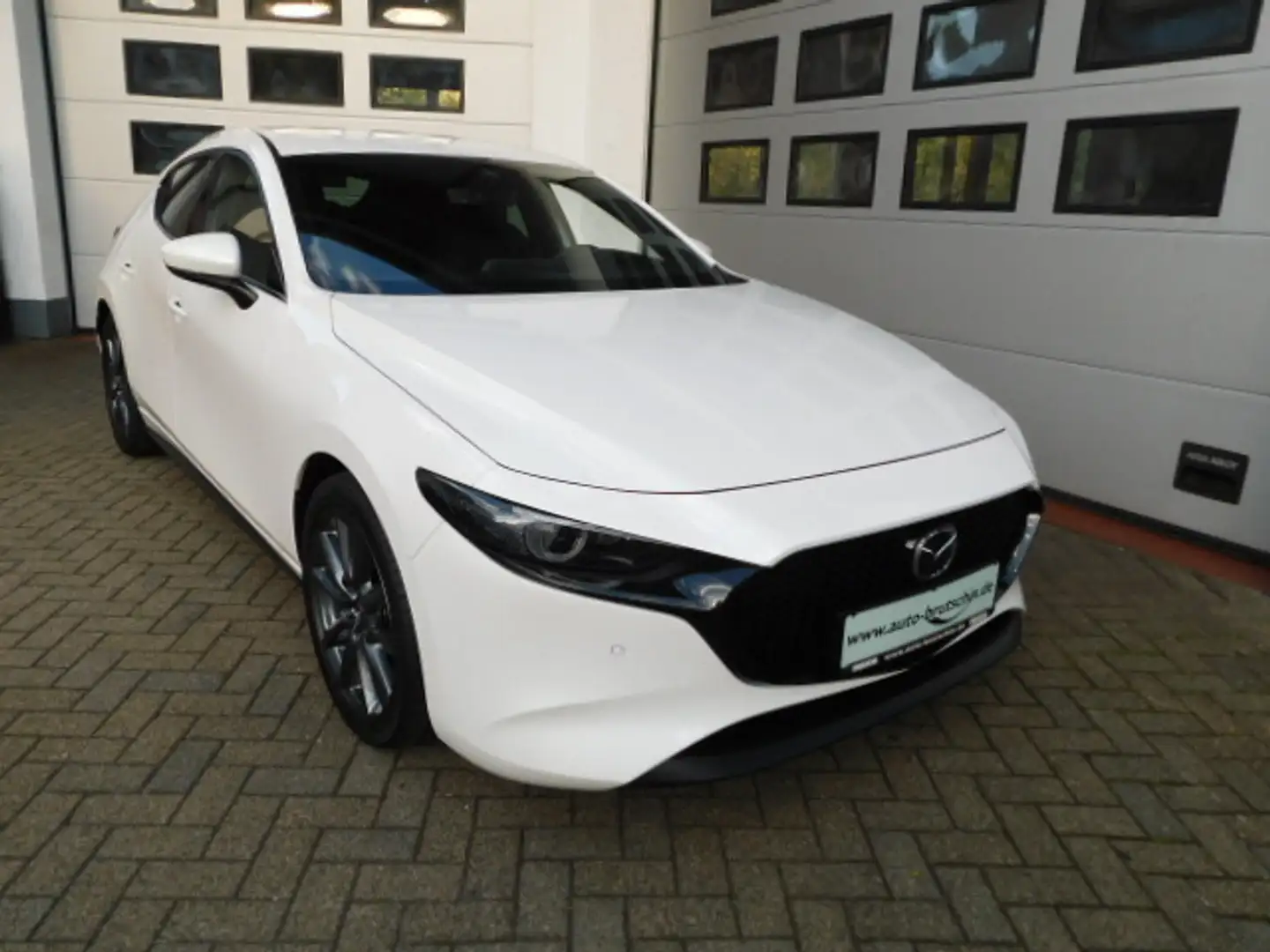 Mazda 3 SKY-G150  Selection  Design-P./Leder/BSM/Kamera/MR Blanc - 1
