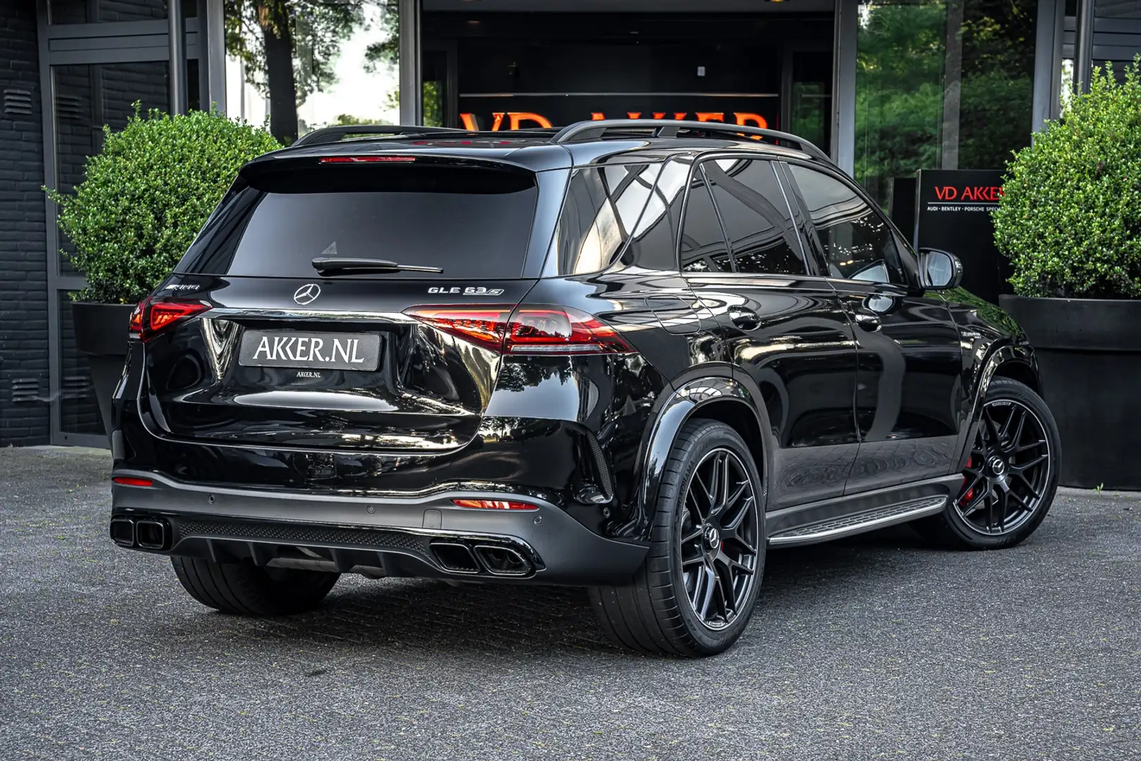 Mercedes-Benz GLE 63 AMG S 4MATIC+ Distronic Plus | 360° Camera | Nightpakk Zwart - 2