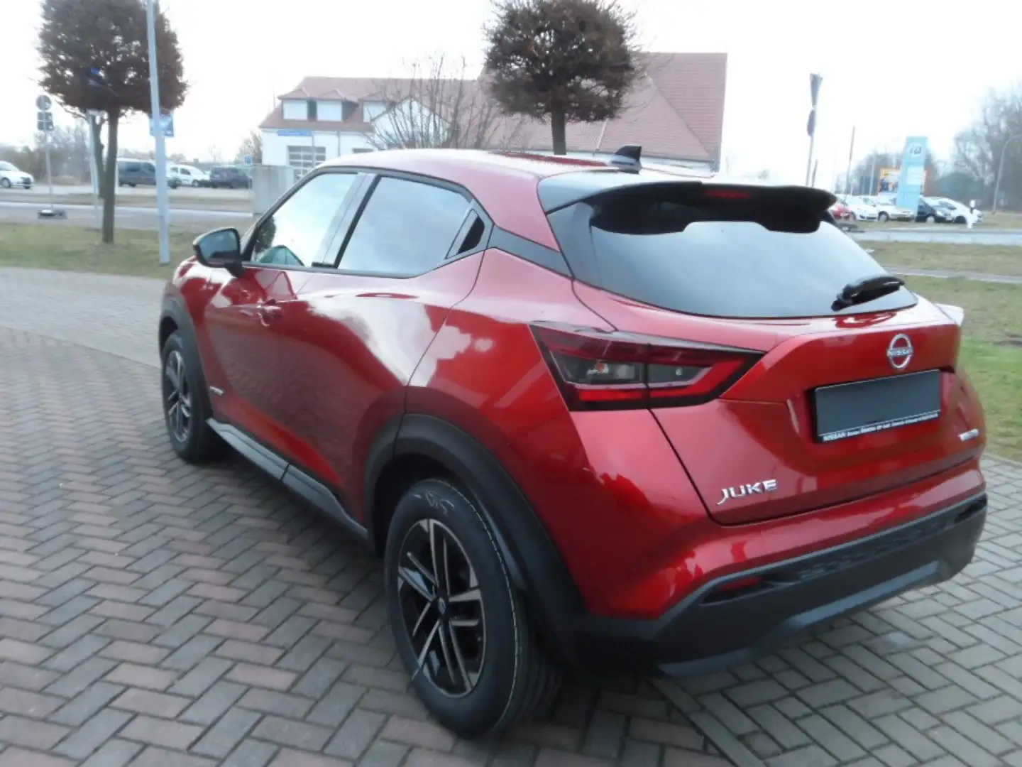 Nissan Juke Hybrid N-Connecta Winter 2 BFS Rot - 2