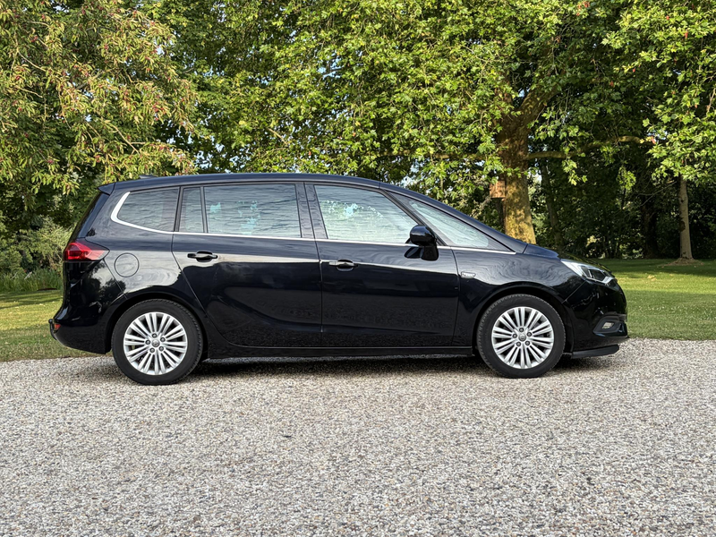 Opel Zafira 1.4T Innovation 7p. Navi, Pano, Trekhaak — photo 21