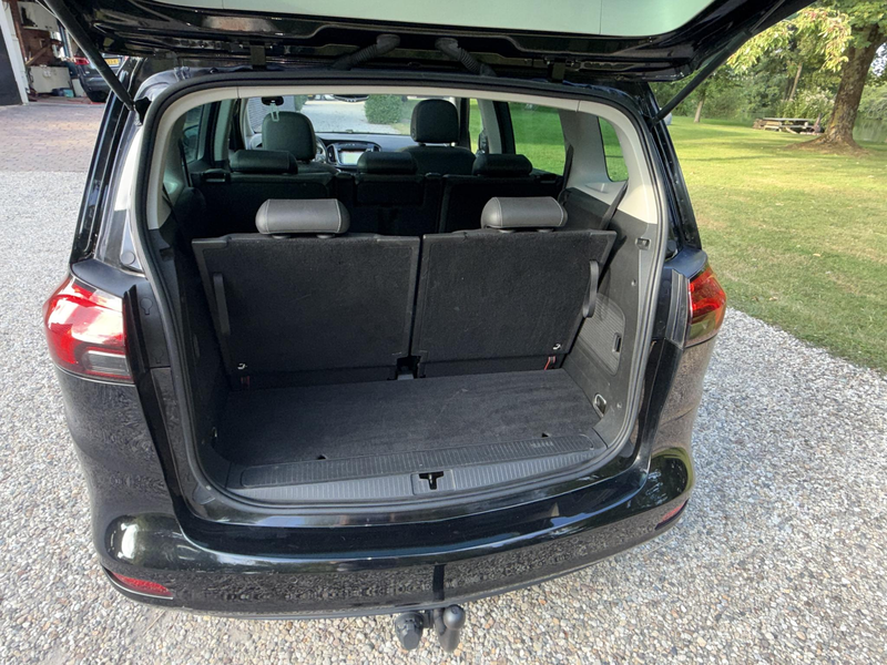 Opel Zafira 1.4T Innovation 7p. Navi, Pano, Trekhaak — photo 6