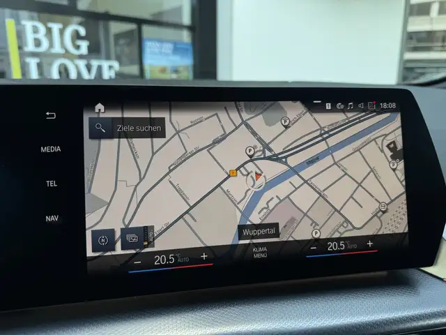 BMW 2 Series view 8