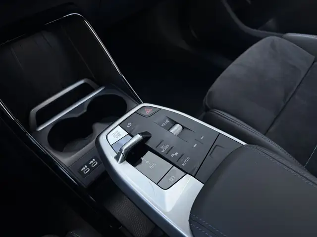 BMW M view 11