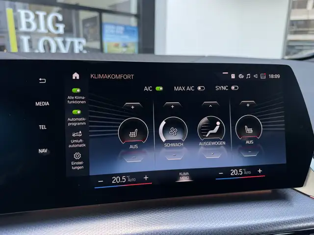 BMW M view 10