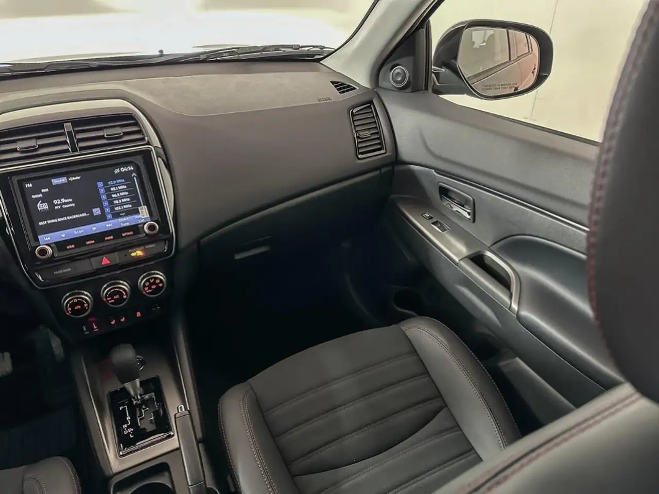 Mitsubishi RVR снимка Mitsubishi RVR