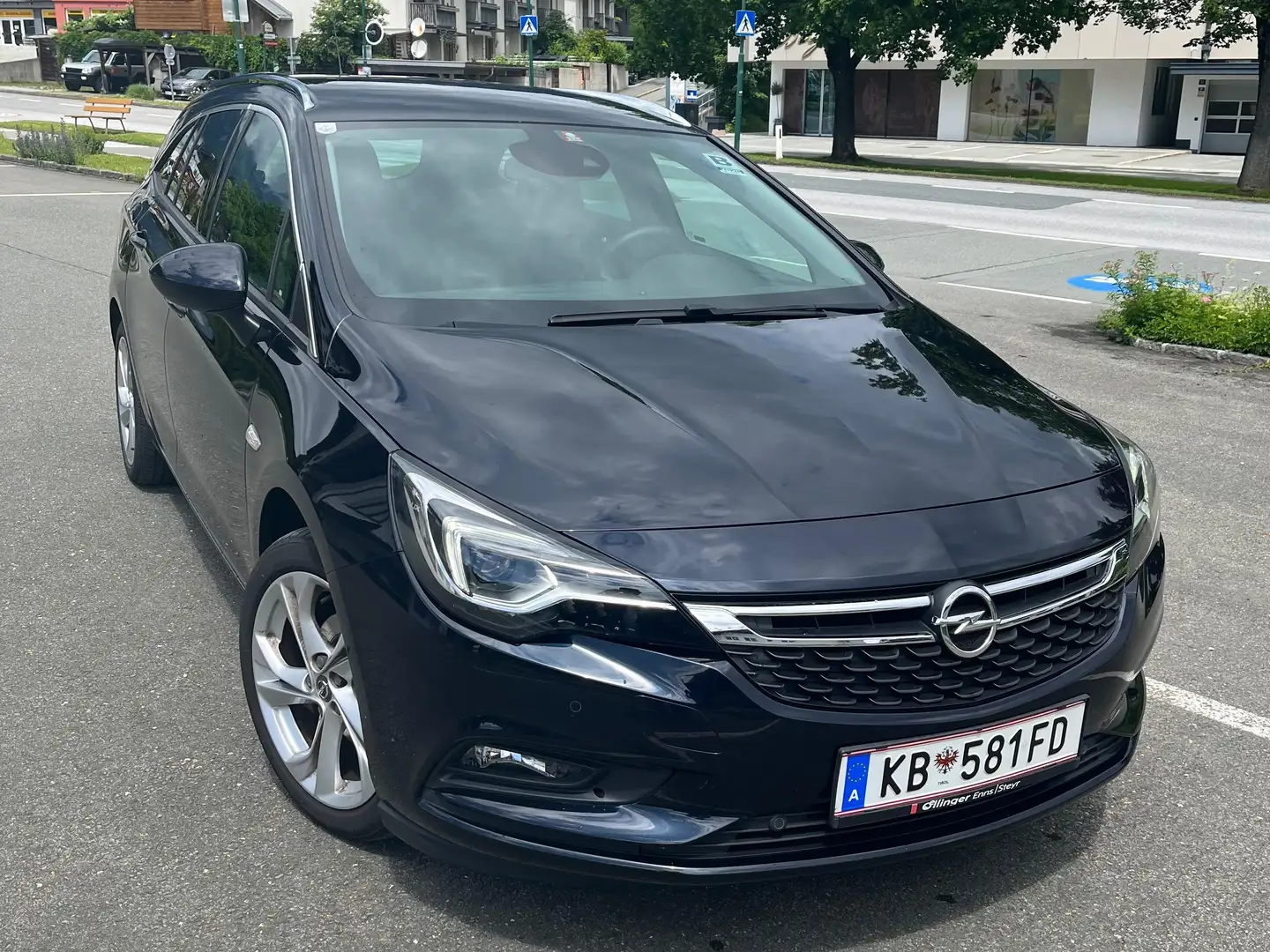 Opel Astra Astra ST 1,4 Turbo Direct Inj. Innovation St./St. Innovation Blau - 1