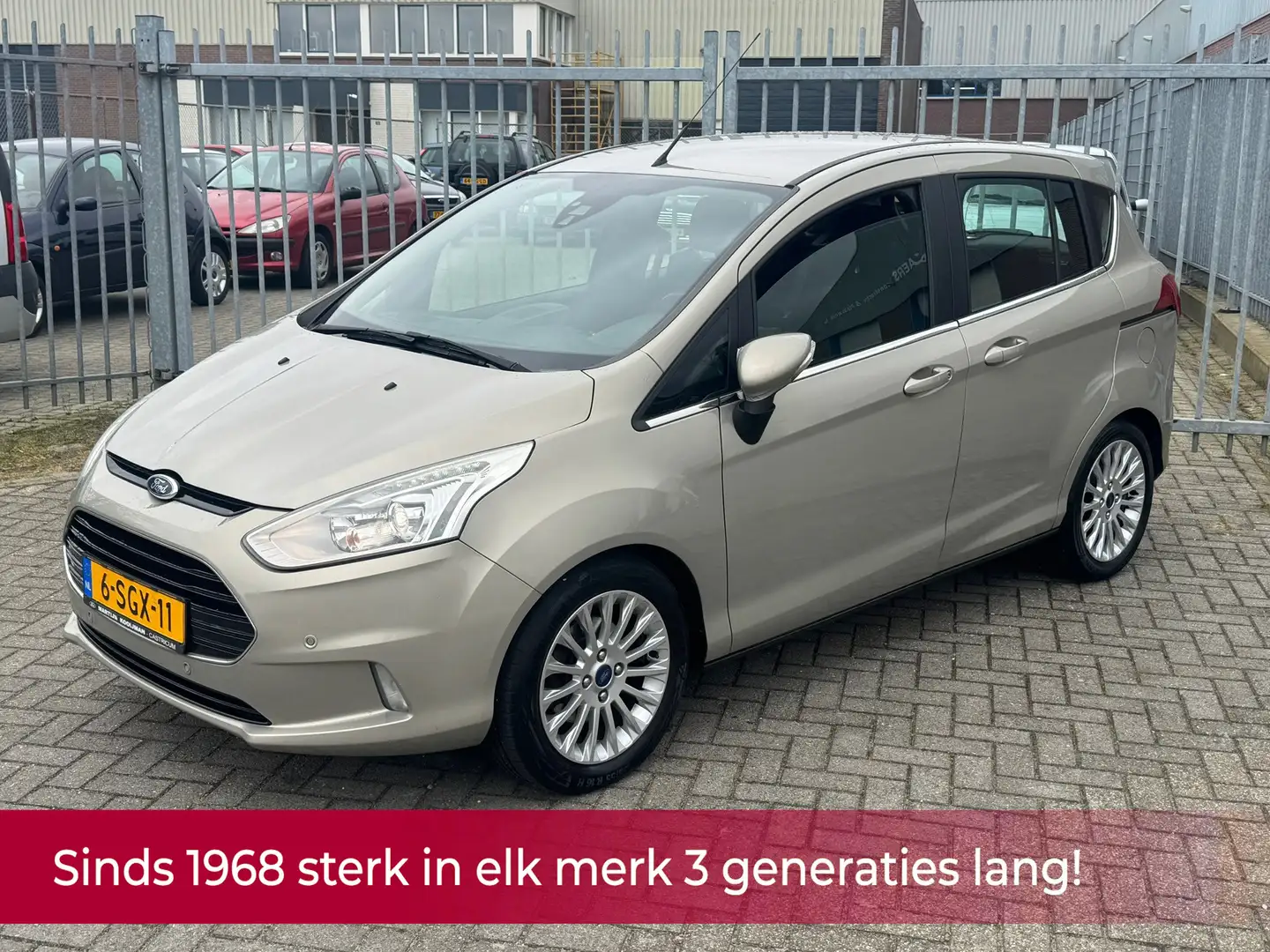 Ford B-Max 1.0 EcoBoost Titanium NL AUTO NAP! Camera l Navi l Grau - 1