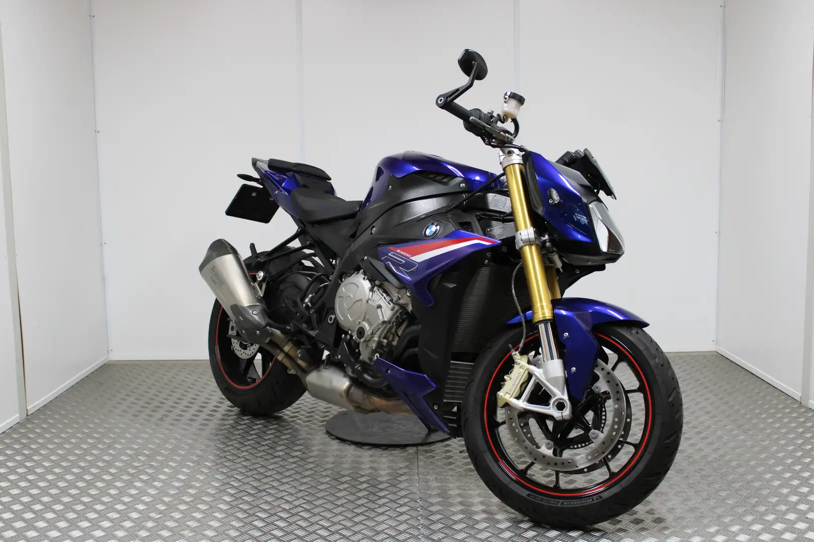 BMW S 1000 R San Marino blue metallic Akrapovic Blauw - 2
