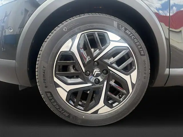 Citroen C4 view 10