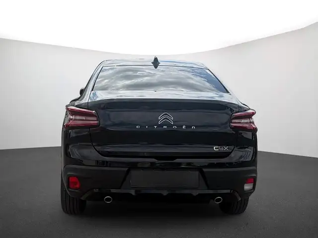 Citroen C4 view 4