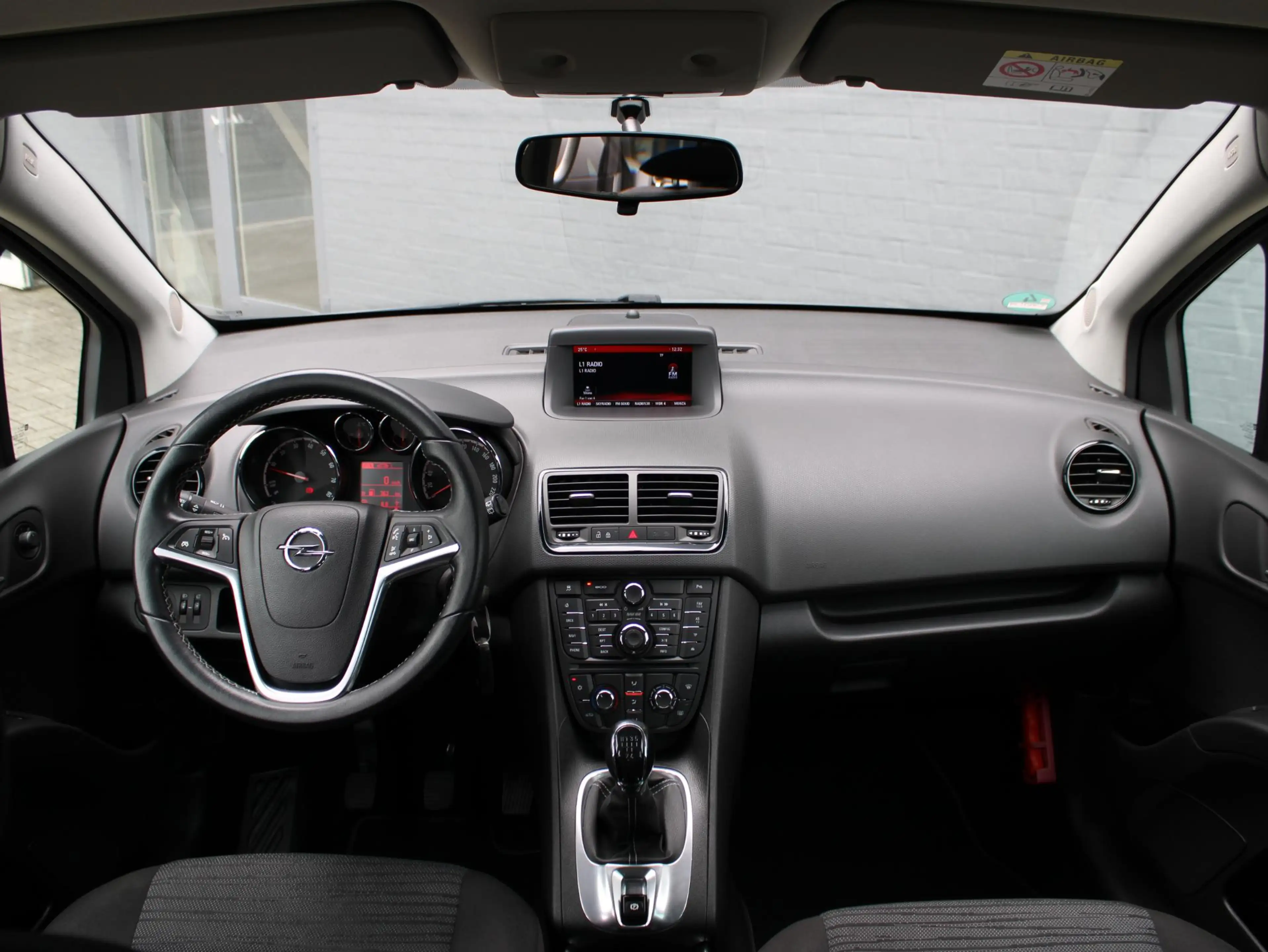Opel Meriva 1.4 Turbo Design Edition | All Season Banden | Dea — photo 15