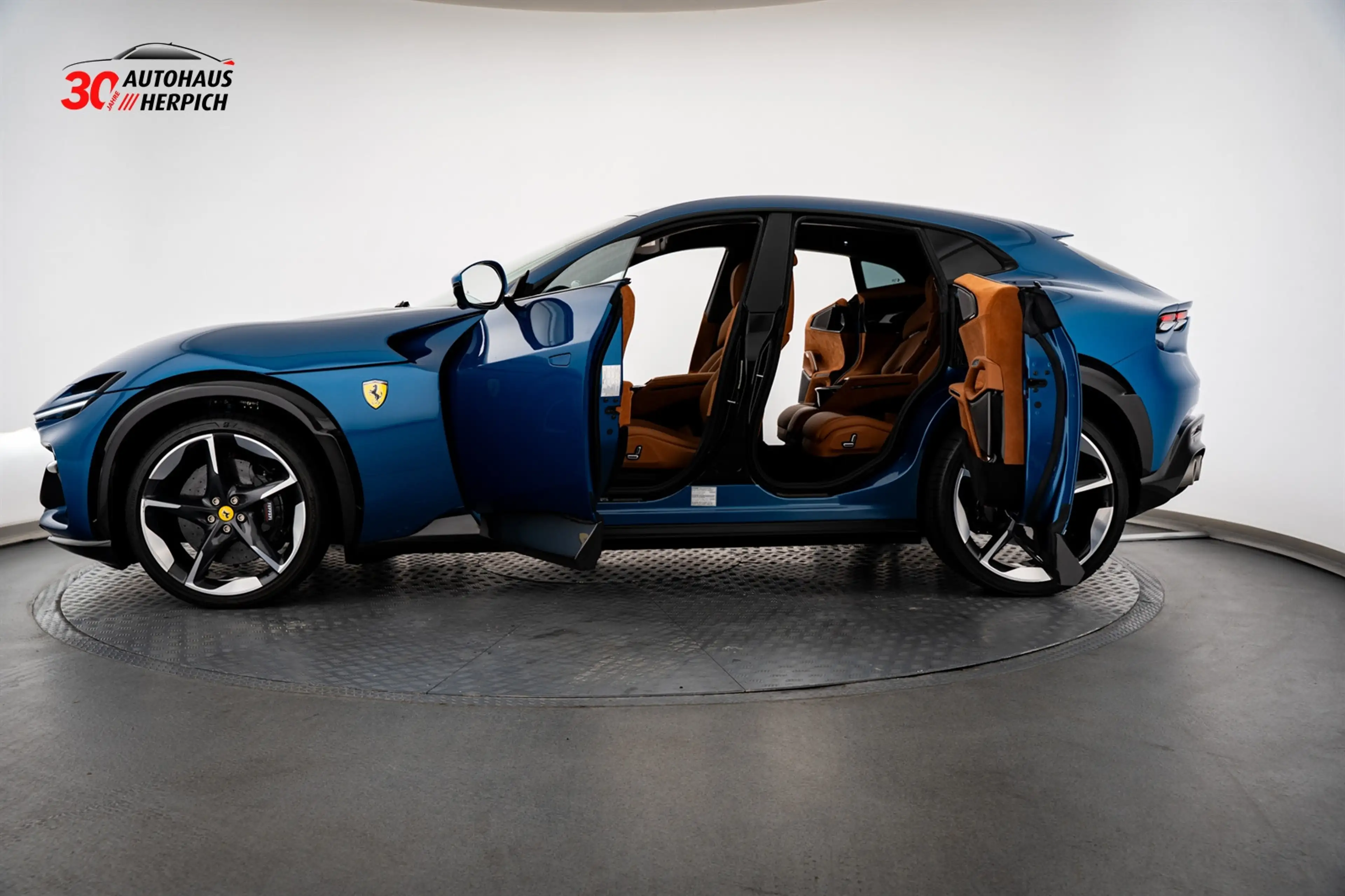 Ferrari Purosangue V12 Carbon Lift Pano Matrix 360° MwSt — photo 9