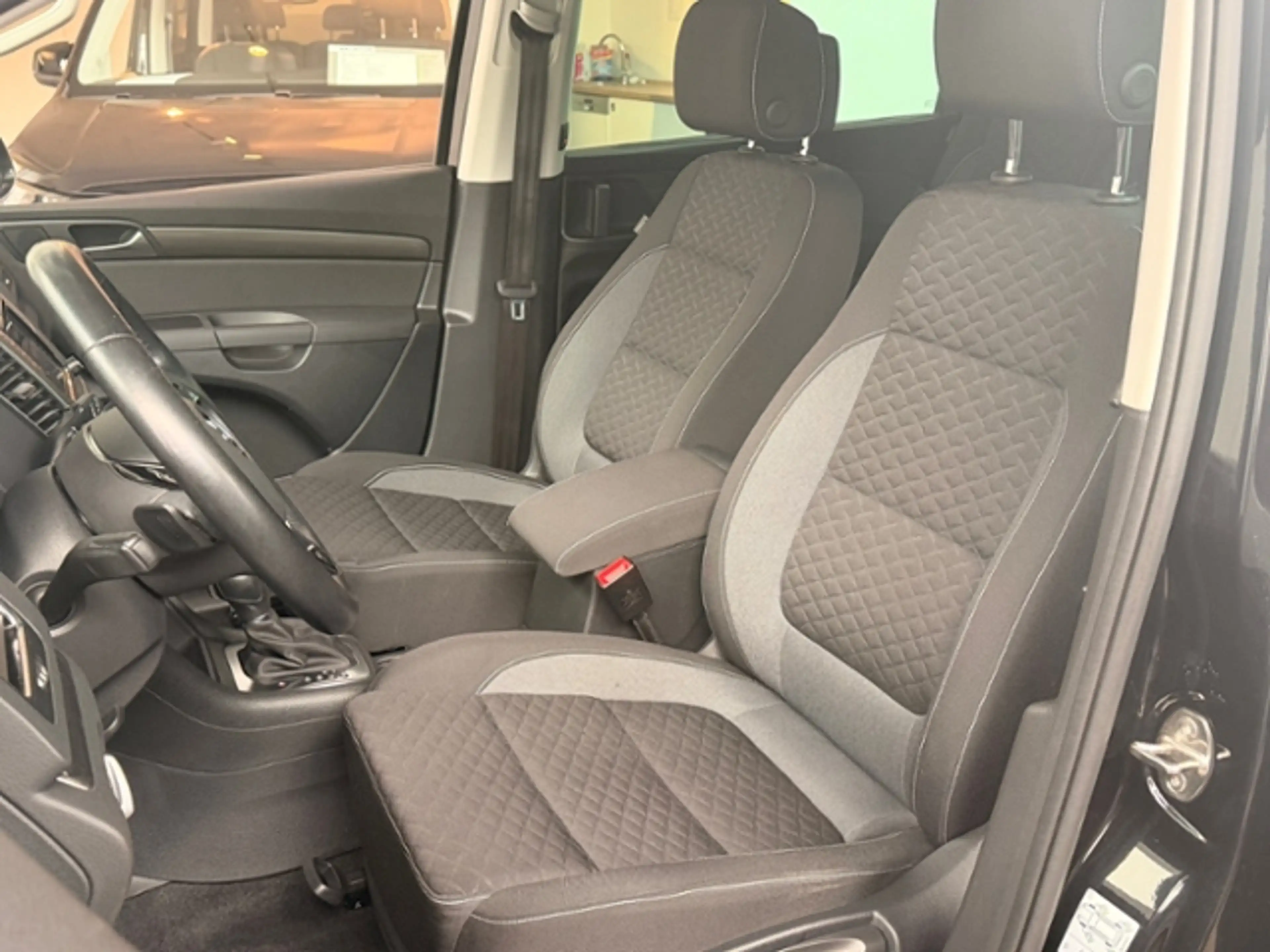 Volkswagen Sharan Join DSG 7-Sitze RFK NAVI KLIMA WINTERPAKET EL. T — photo 9