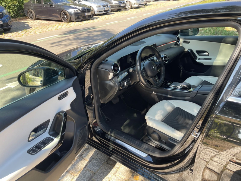 Mercedes-Benz A 180 A A 180 d — photo 14