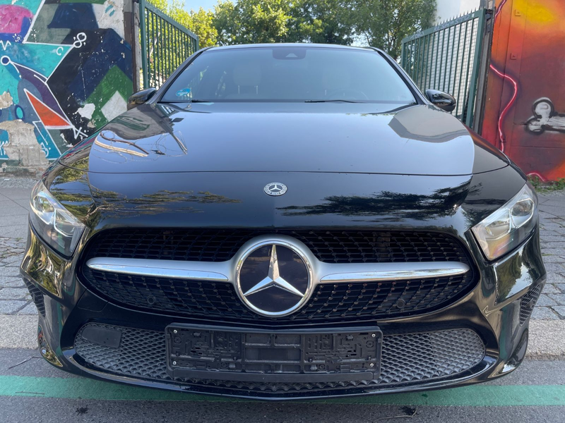 Mercedes-Benz A 180 A A 180 d — photo 2