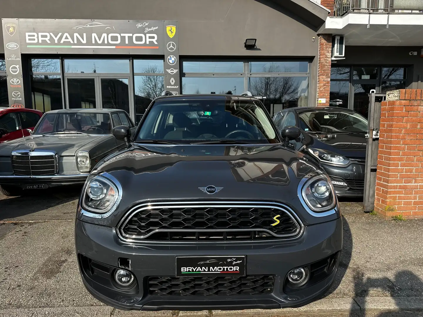 MINI Cooper S Countryman Mini 1.5 Cooper SE Hype Countryman ALL4 Automatica Grigio - 2