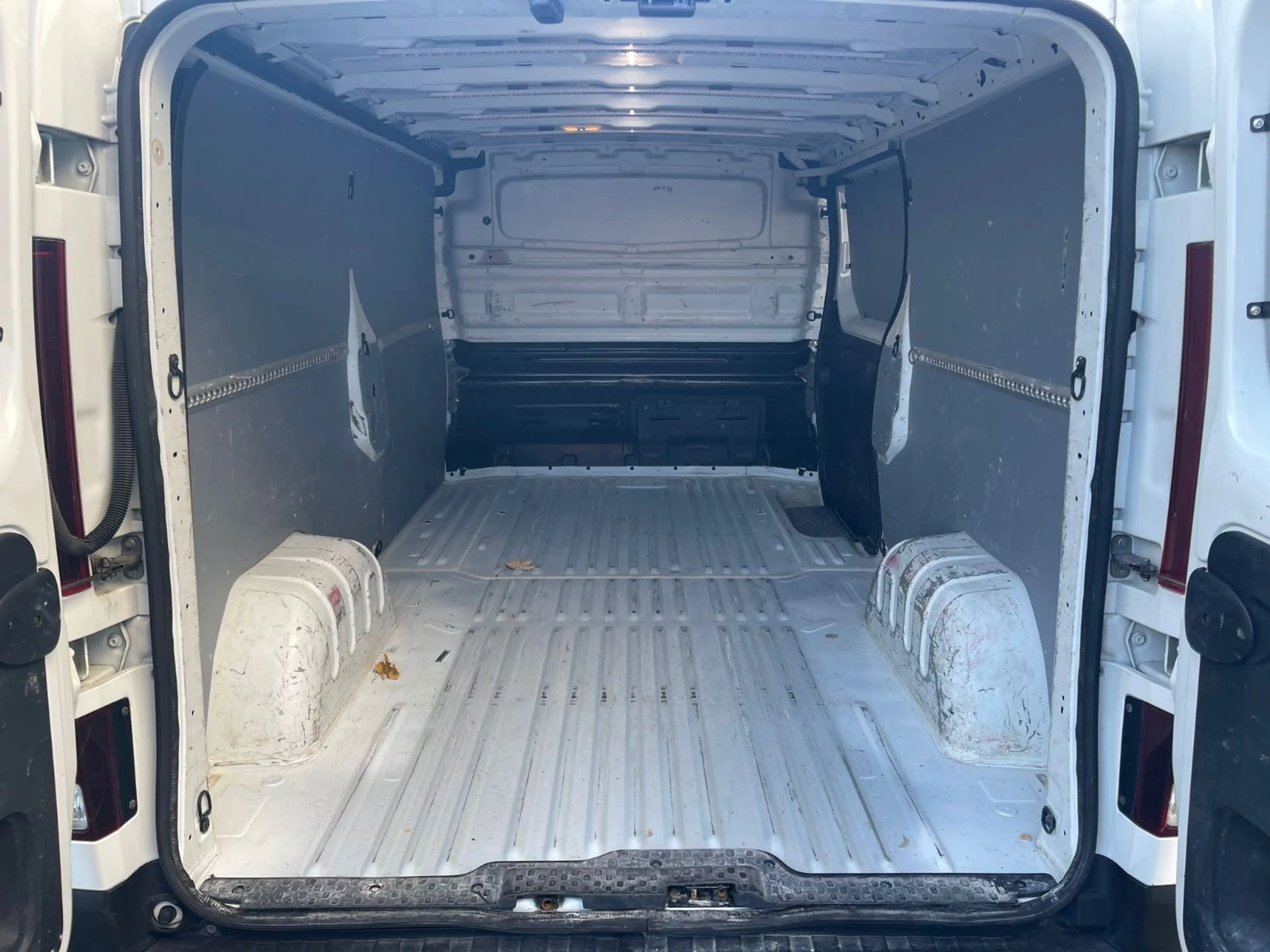 Fiat Talento Kasten L2H1 1,2t|1.HD|AHK|KAMERA|MWST — photo 15