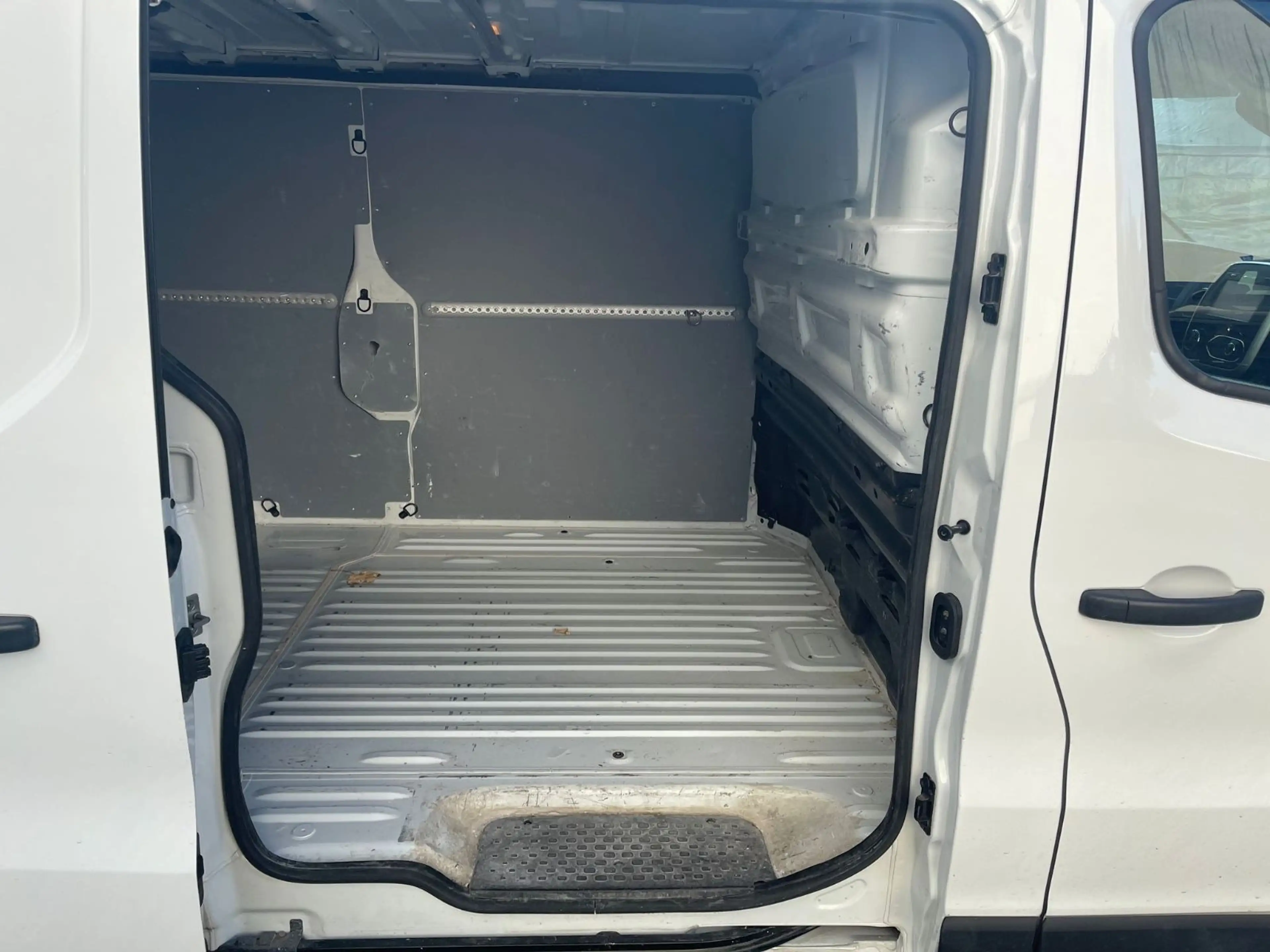 Fiat Talento Kasten L2H1 1,2t|1.HD|AHK|KAMERA|MWST — photo 13