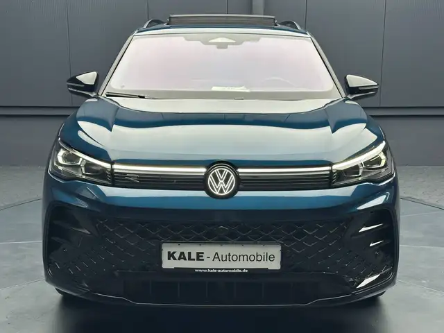 Volkswagen Tiguan view 8