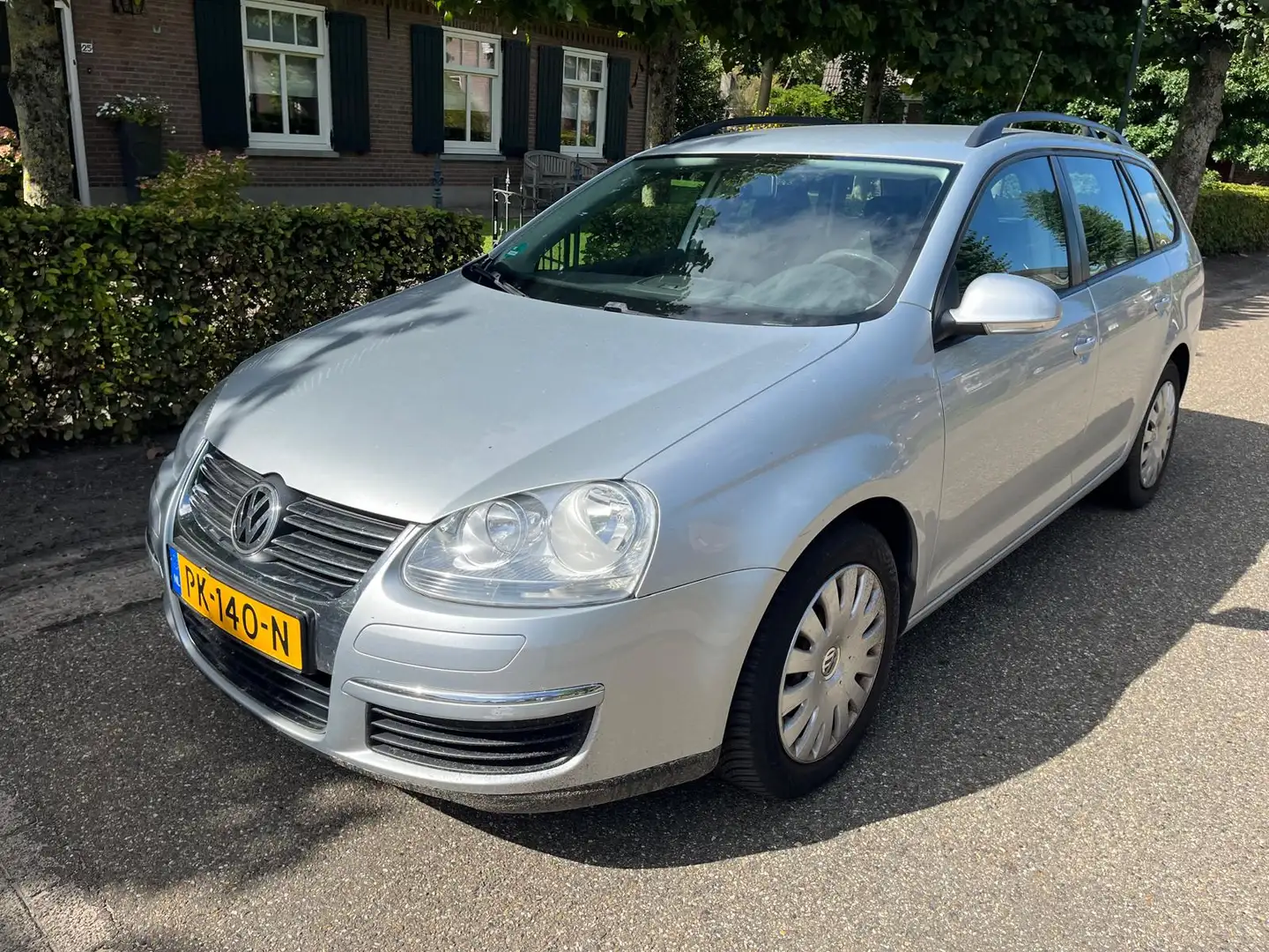 Volkswagen Golf Variant 1.6 Trekhaak apk tot 30-06-2026 Gris - 1