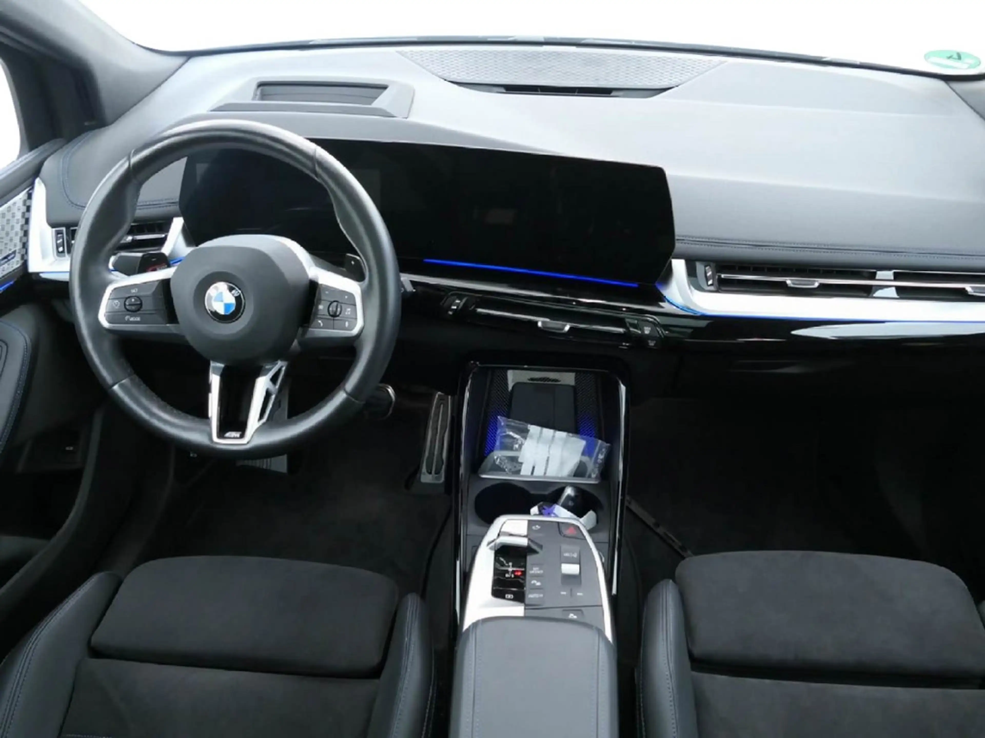 BMW 220 i Active Tourer M-Sport PANO+AHK+HUD+360°K — photo 5