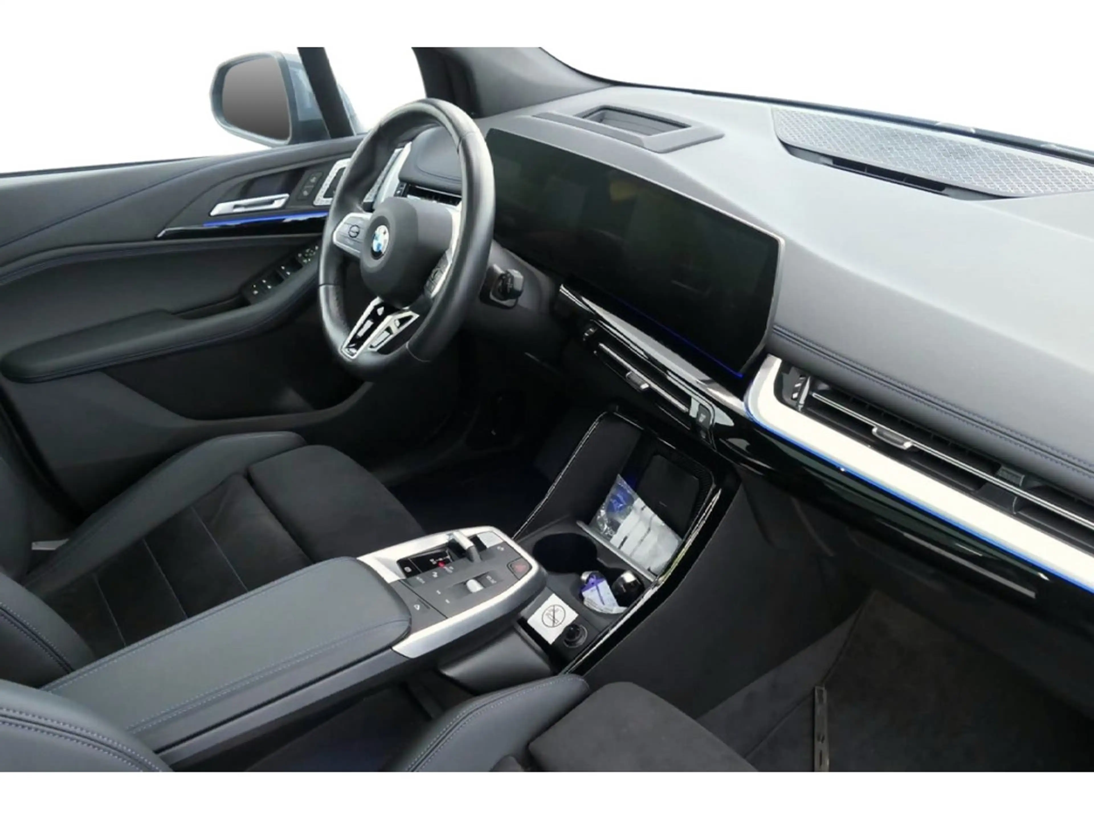 BMW 220 i Active Tourer M-Sport PANO+AHK+HUD+360°K — photo 6