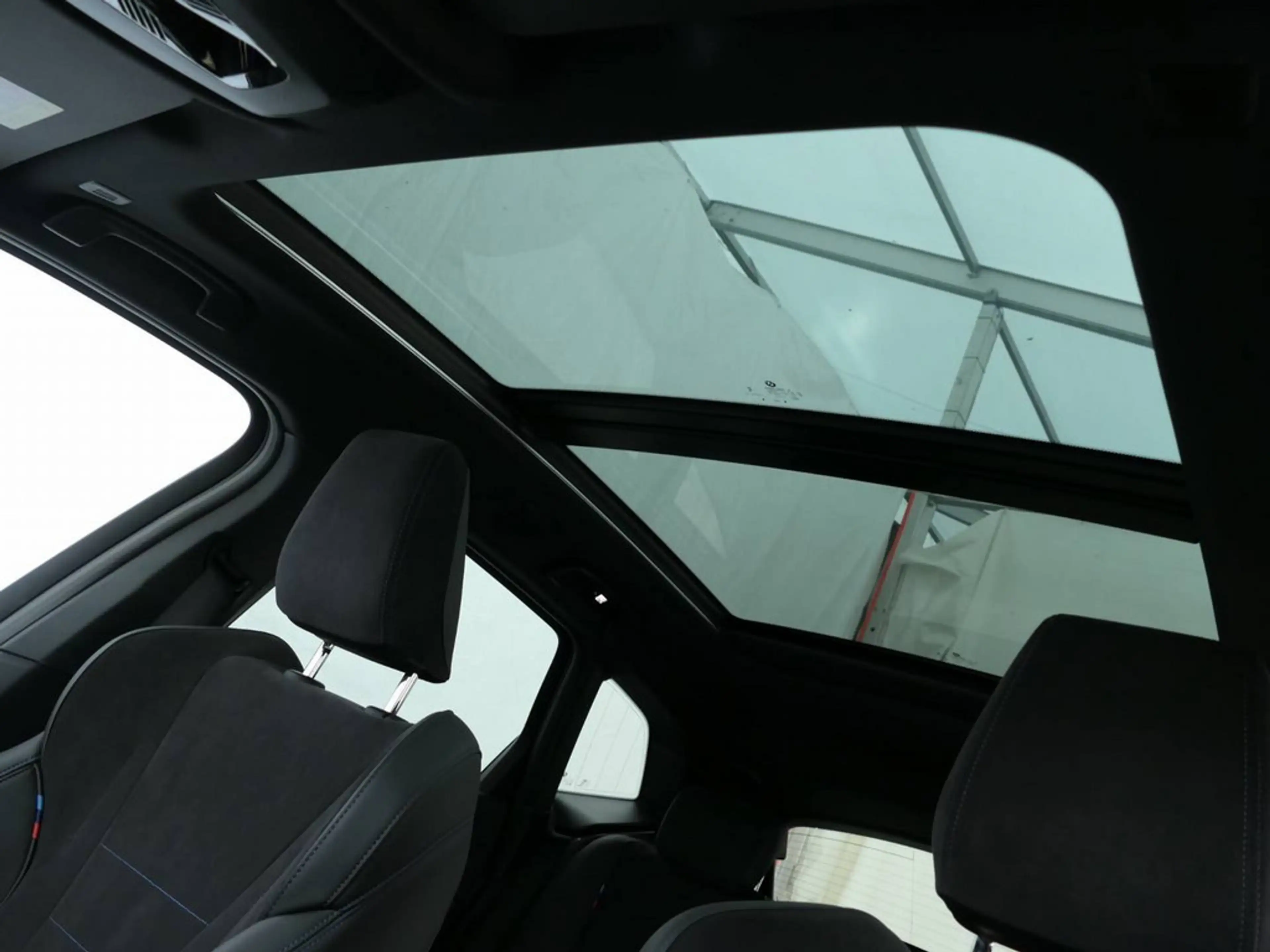 BMW 220 i Active Tourer M-Sport PANO+AHK+HUD+360°K — photo 11