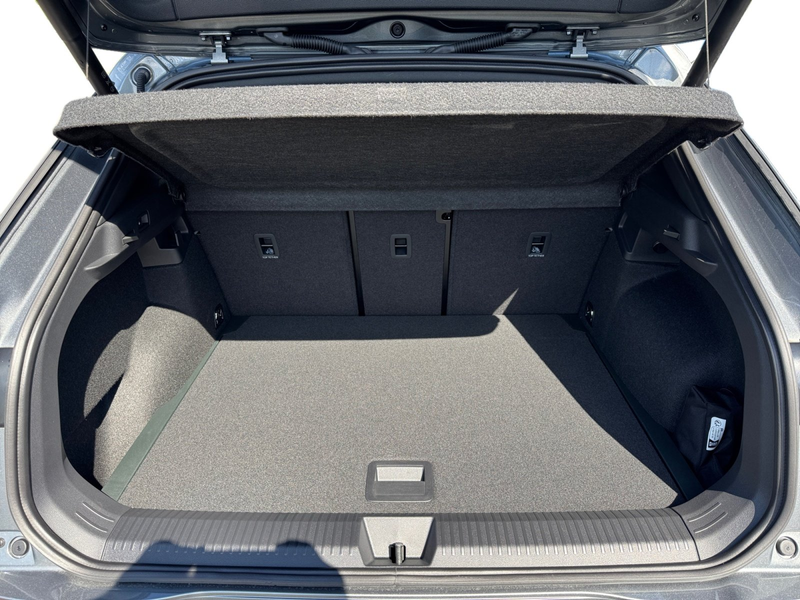 Volkswagen T-Roc R-Line eTSI DSG|AHK|ACC|NEUESMODELL!|EASYO — photo 7