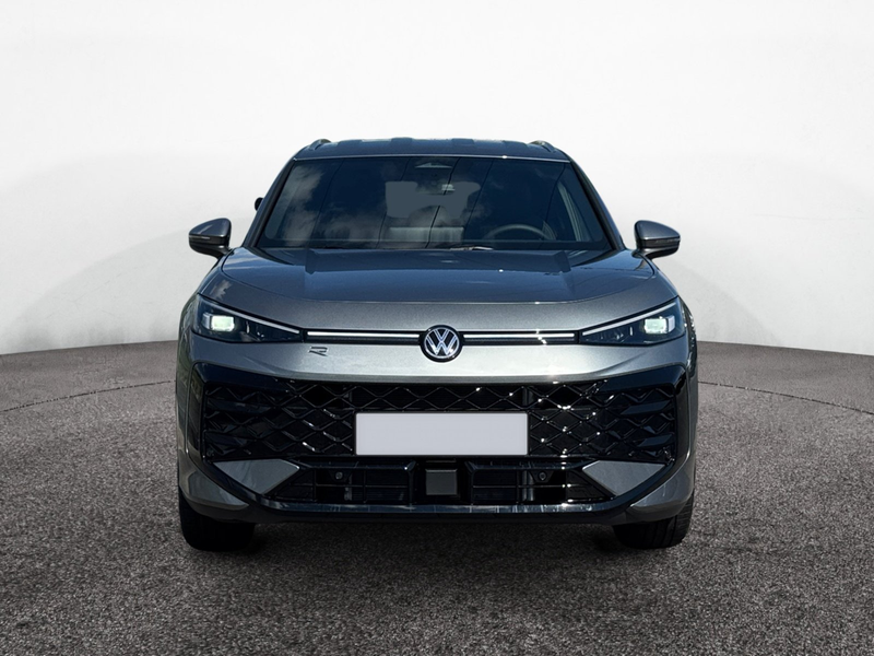 Volkswagen T-Roc R-Line eTSI DSG|AHK|ACC|NEUESMODELL!|EASYO — photo 3