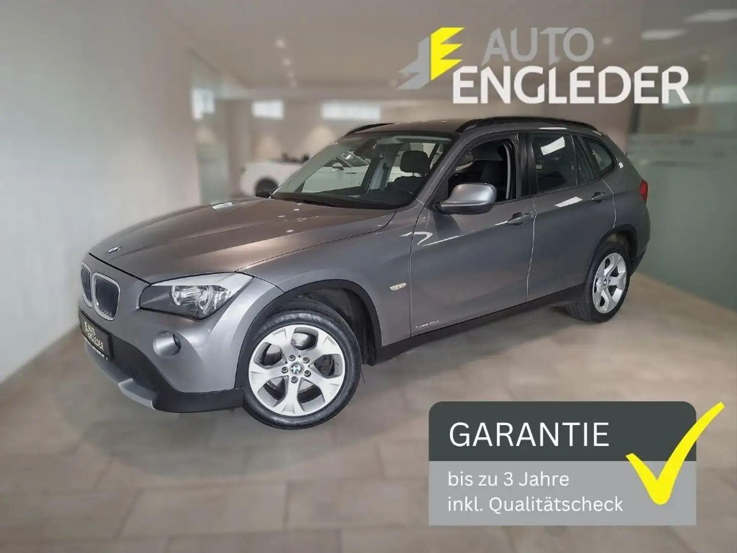 BMW X1 sDrive18d Österreich Paket Grau - 1