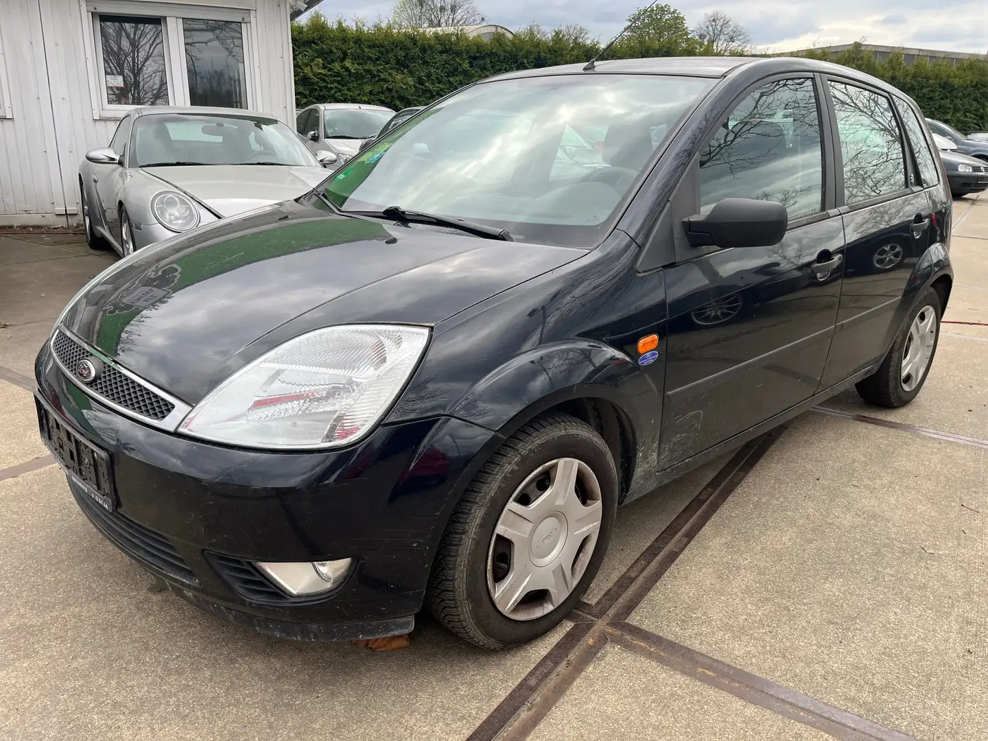 Ford Fiesta 1.4 Euro4 Ghia Klima 5-Türer *kein Tüv* Fekete - 1