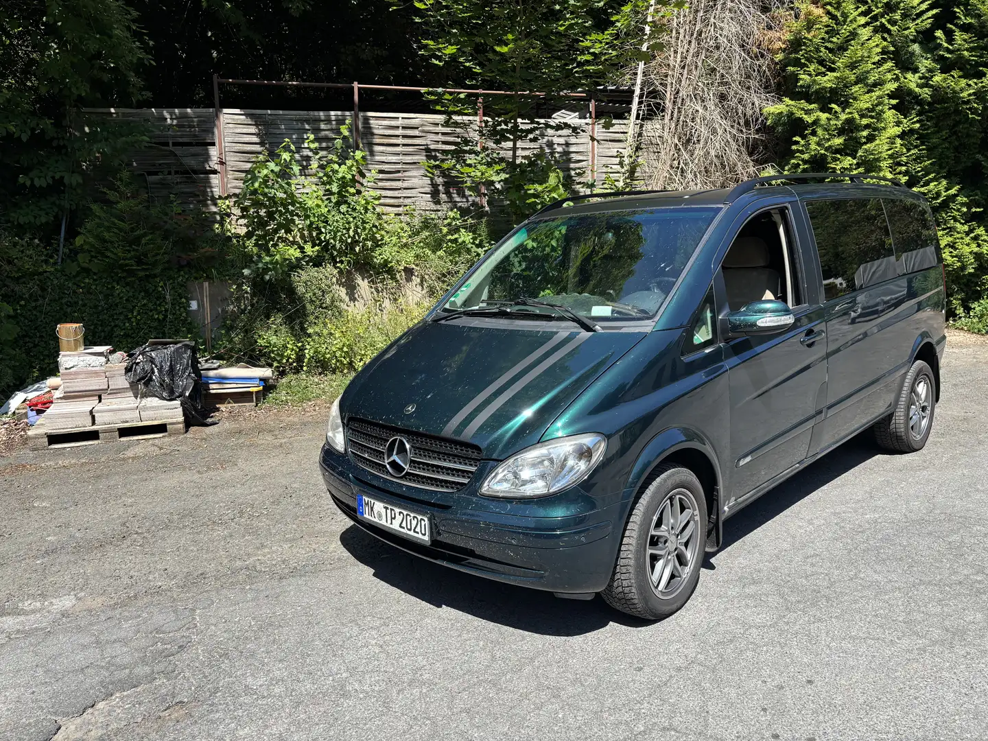 Mercedes-Benz Viano 2.2 CDI kompakt (639.811) Grün - 1