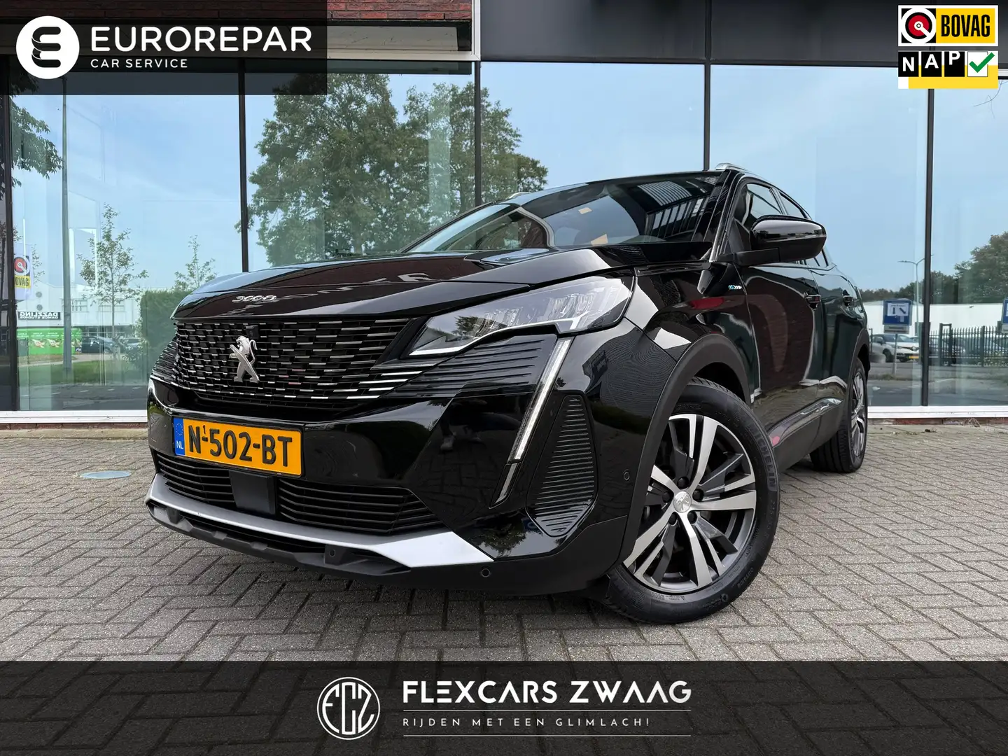 Peugeot 3008 1.6 HYbrid 225 Allure - Automaat - Navi - Cruise - Zwart - 1