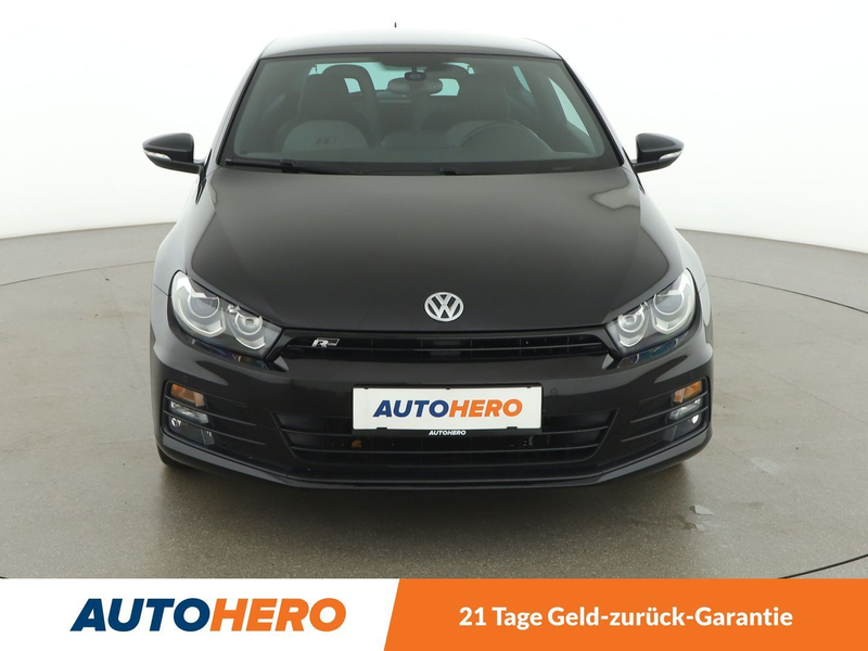 Volkswagen Scirocco 2.0 TSI Sport R-Line BMT *XENON*PDC*BT* — photo 9